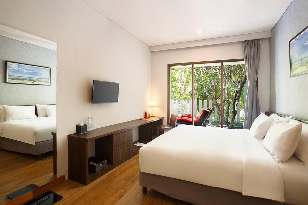 Swiss-Belinn Luwuk Eksteriør bilde